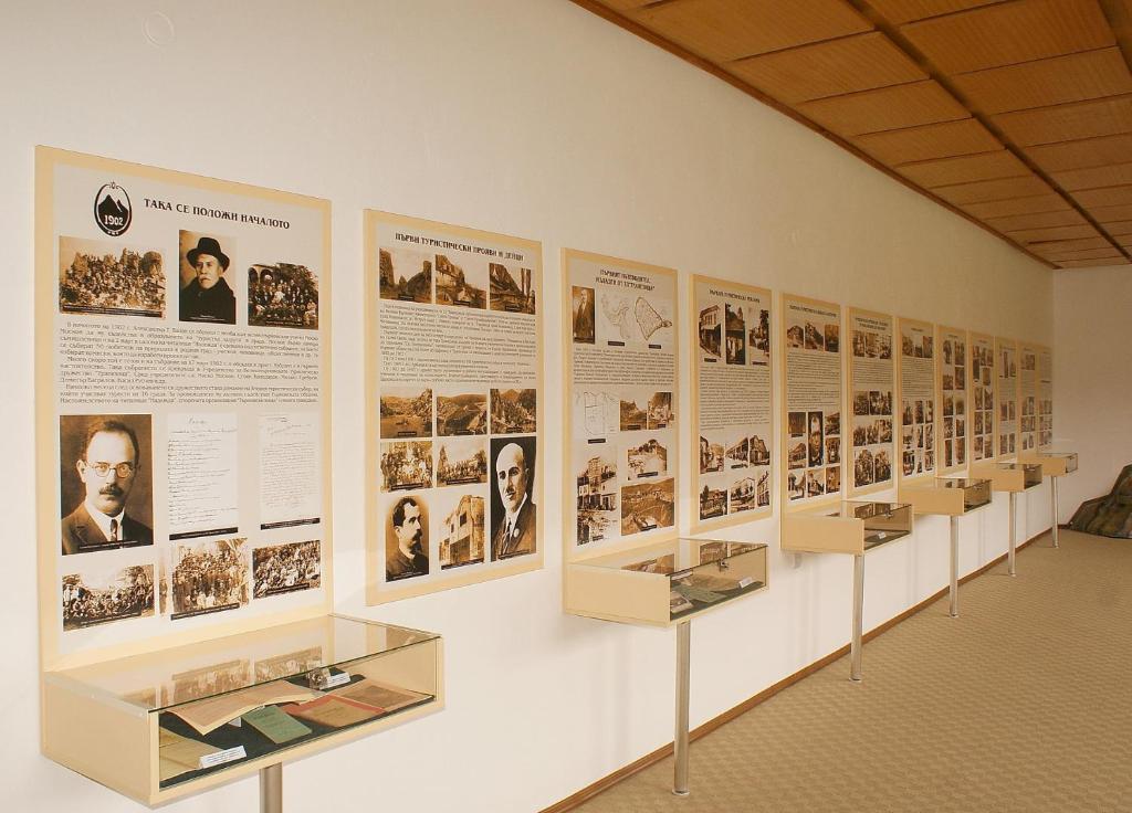 Tourist Center Momina Krepost Hotel Veliko Tarnovo Ngoại thất bức ảnh