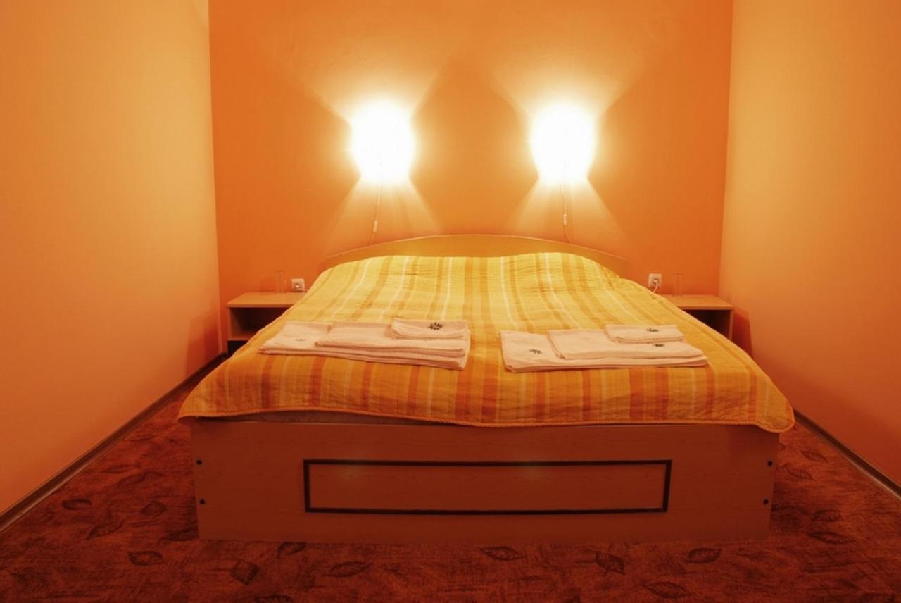 Tourist Center Momina Krepost Hotel Veliko Tarnovo Ngoại thất bức ảnh